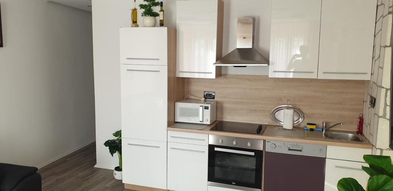 Apartmani Majetic Omišalj Exterior foto